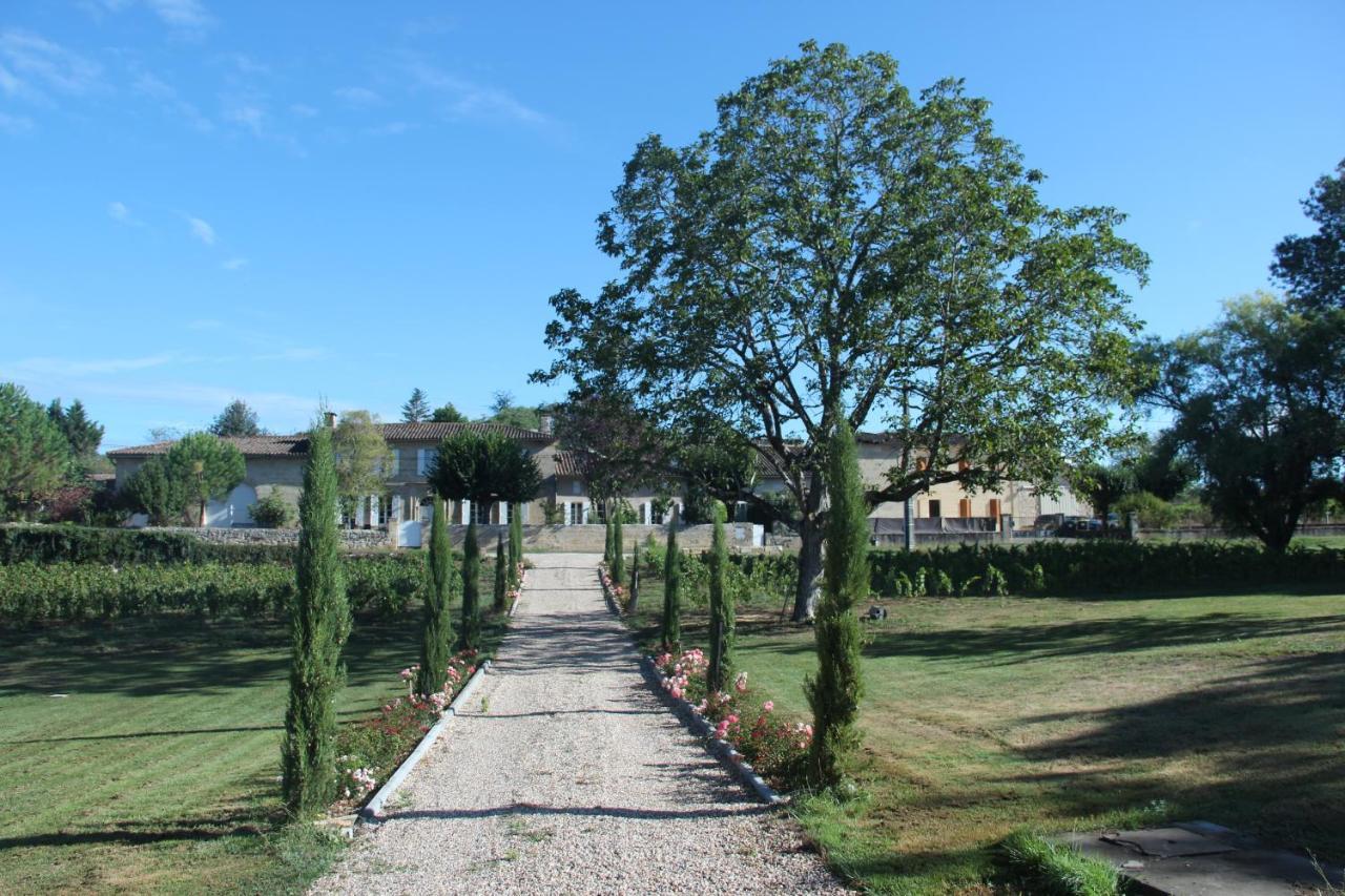 Allee Des Roses Saint-Philippe-dʼAiguille Exteriér fotografie